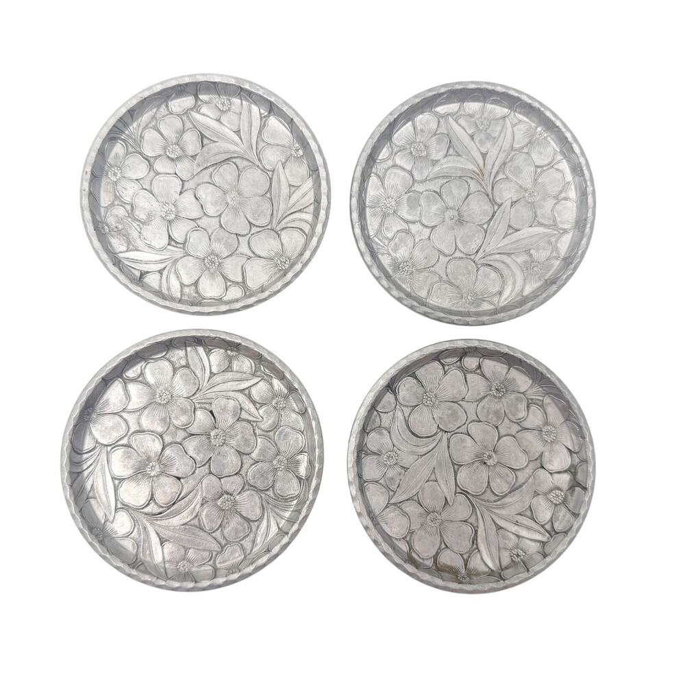 vintage set / 4 aluminum drink Coasters dogwood floral Everlast Metal Hollowware